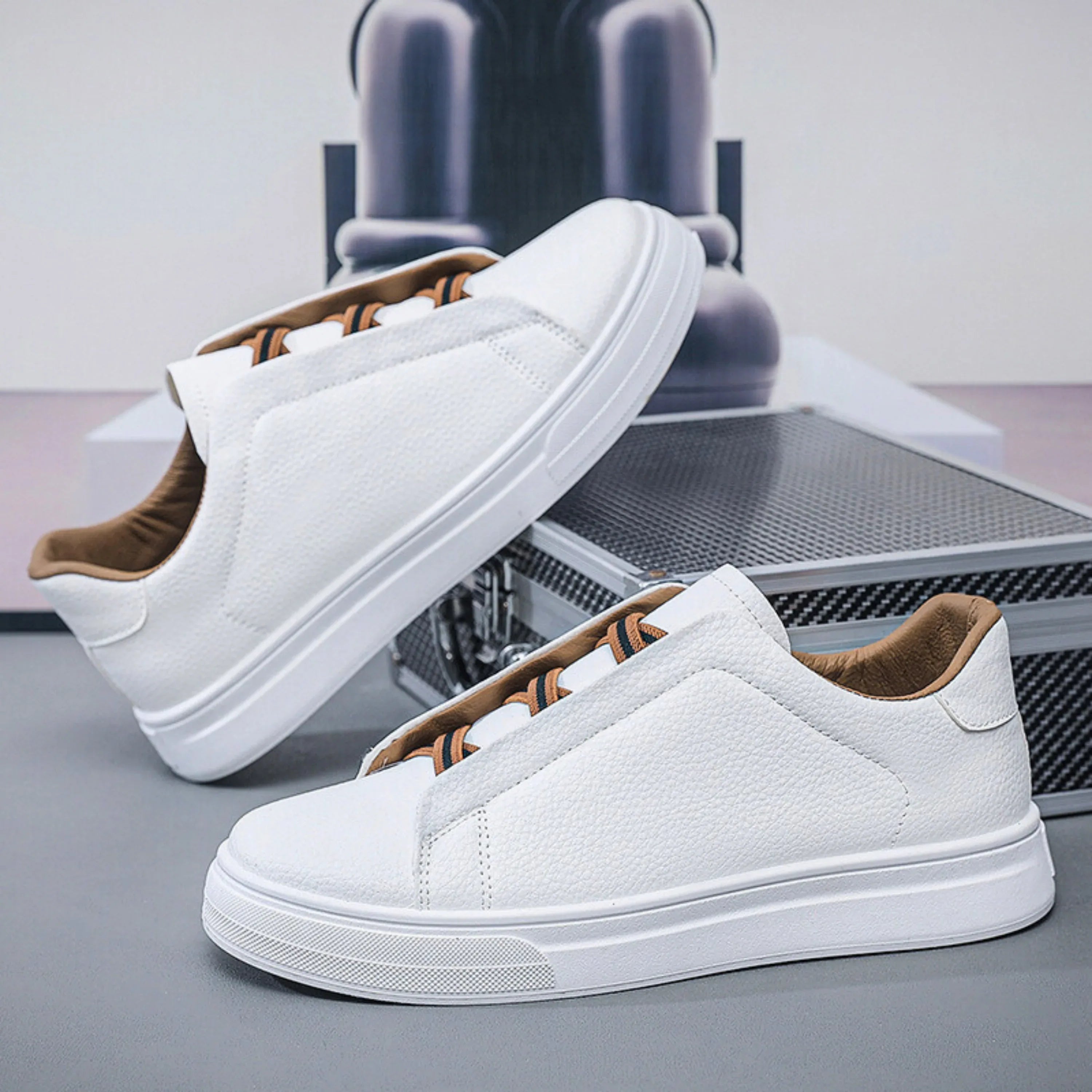 Sapatos de couro elegantes