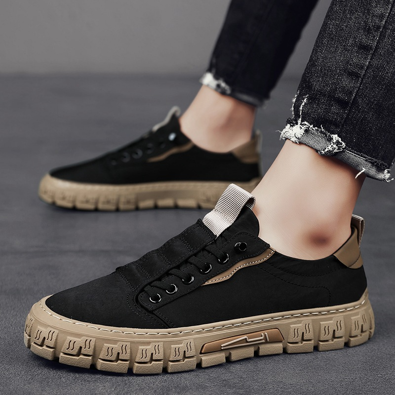 Sapatos de homem elegantes