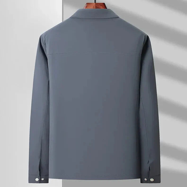 Casaco com fecho personalizado