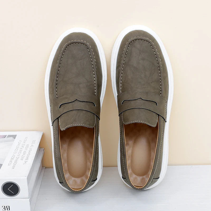 Atmungsaktive Schuhe ohne Schnürsenkel
