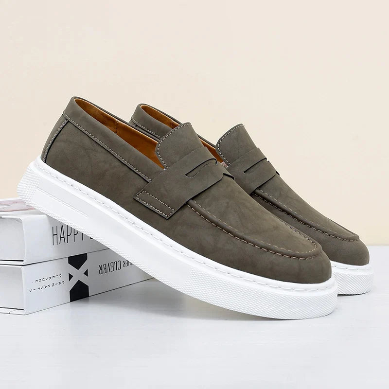 Atmungsaktive Schuhe ohne Schnürsenkel