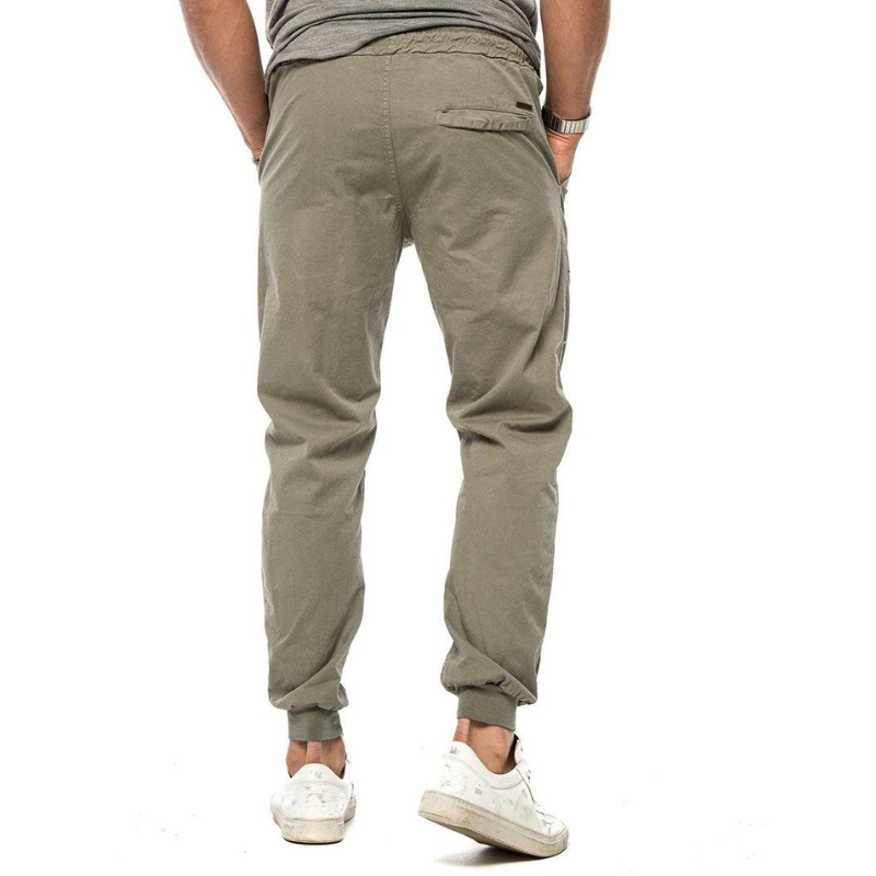 Calças elegantes para homem