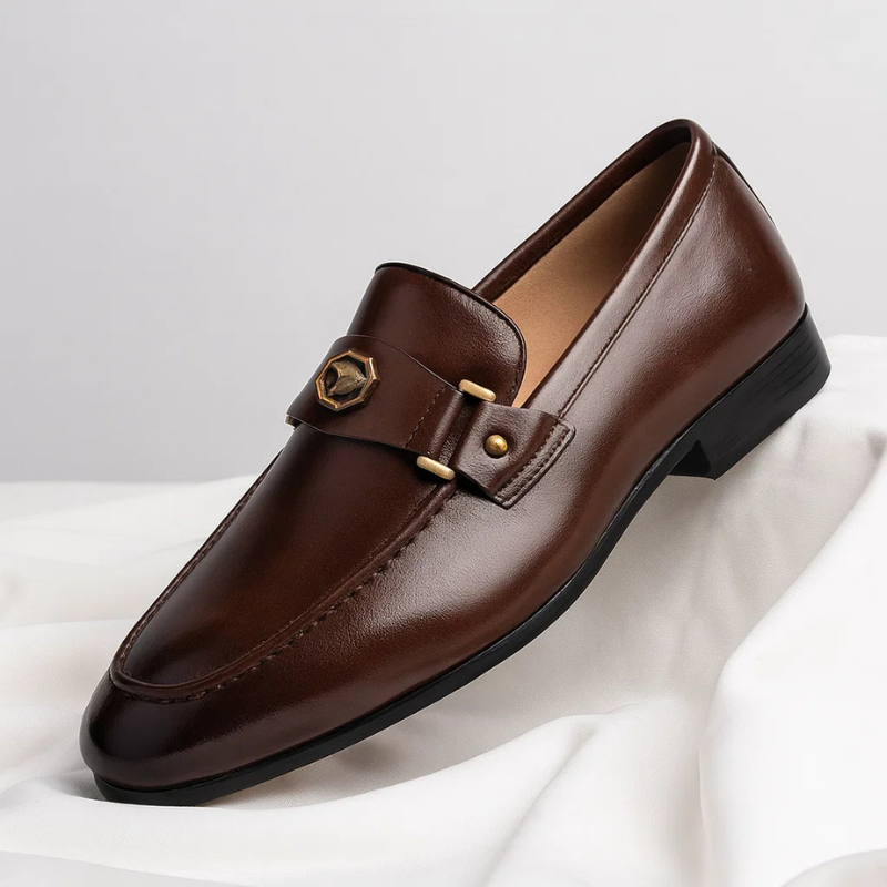 Mocassins clássicos em pele
