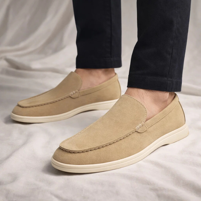 Elegantes mocassins de camurça