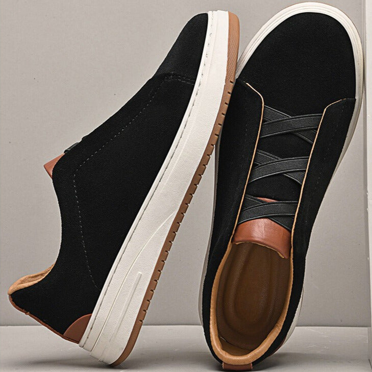 Sapatos elegantes de camurça