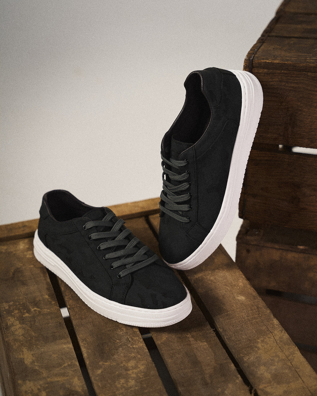 Sapatos de couro elegantes