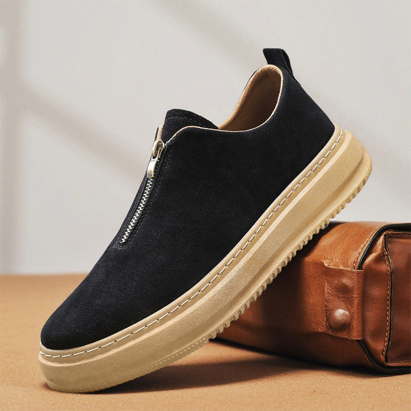 Sapatos elegantes de camurça
