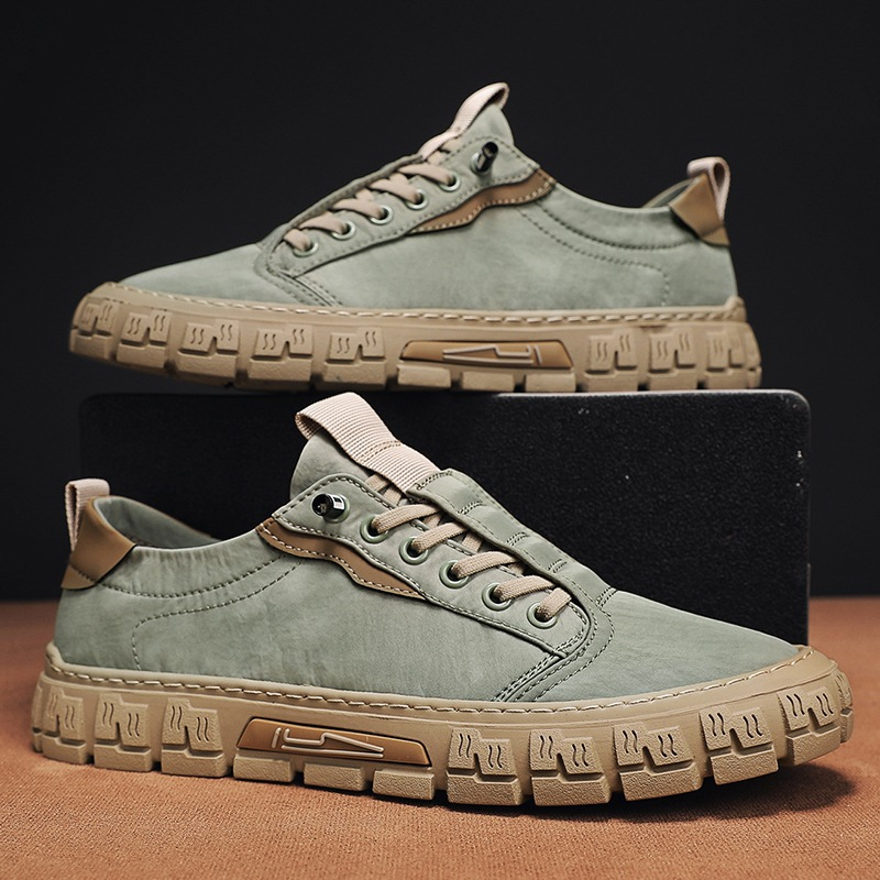 Sapatos de homem elegantes