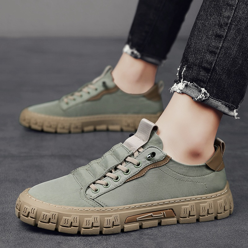 Sapatos de homem elegantes