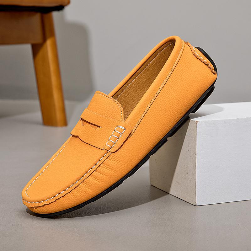 Mocassins de couro chiques