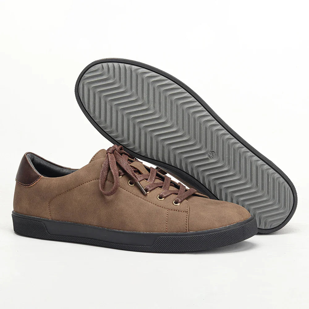 Sapatos de couro elegantes