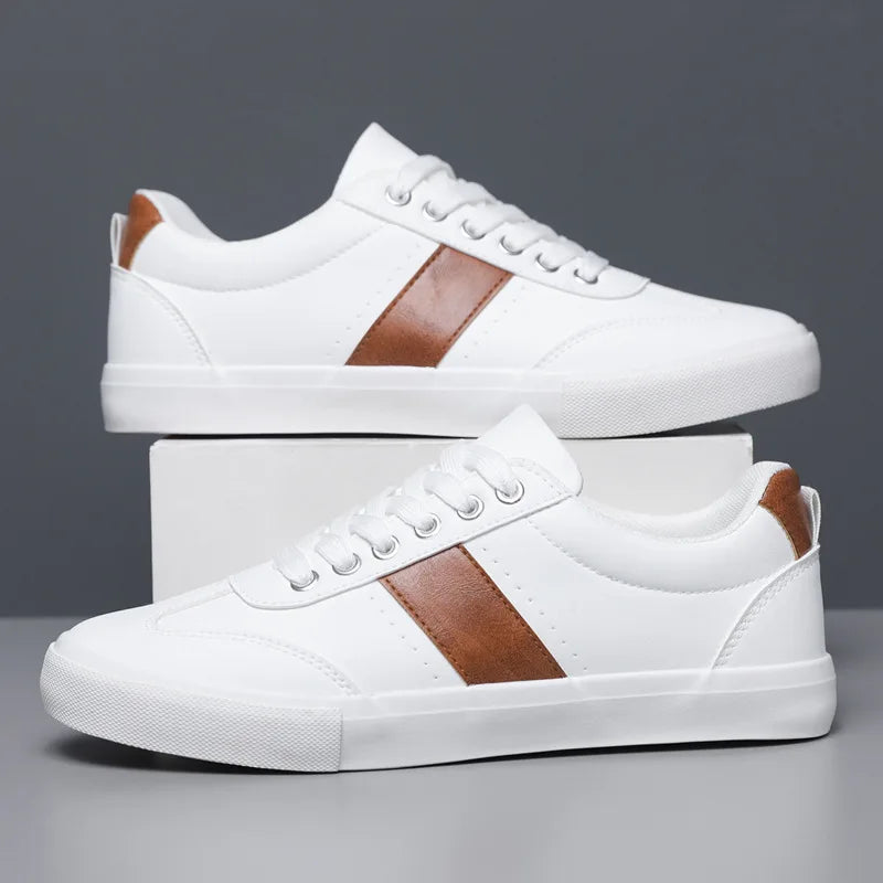 Sapatos de couro elegantes
