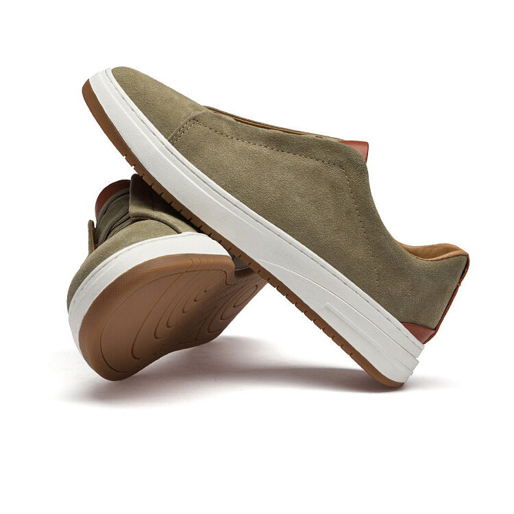 Sapatos elegantes de camurça